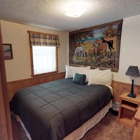 Birdwell Sheep Camp In Upper Valley With High Speed Wifi Red River Bagian luar foto