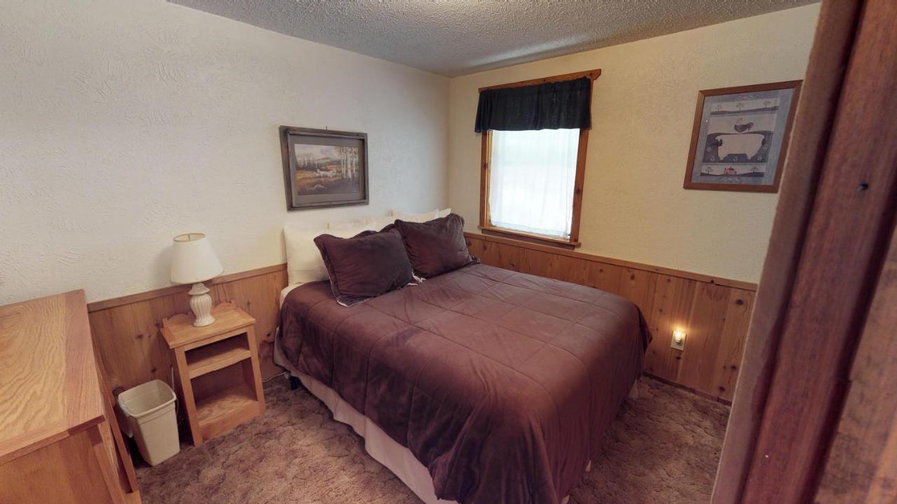 Birdwell Sheep Camp In Upper Valley With High Speed Wifi Red River Bagian luar foto
