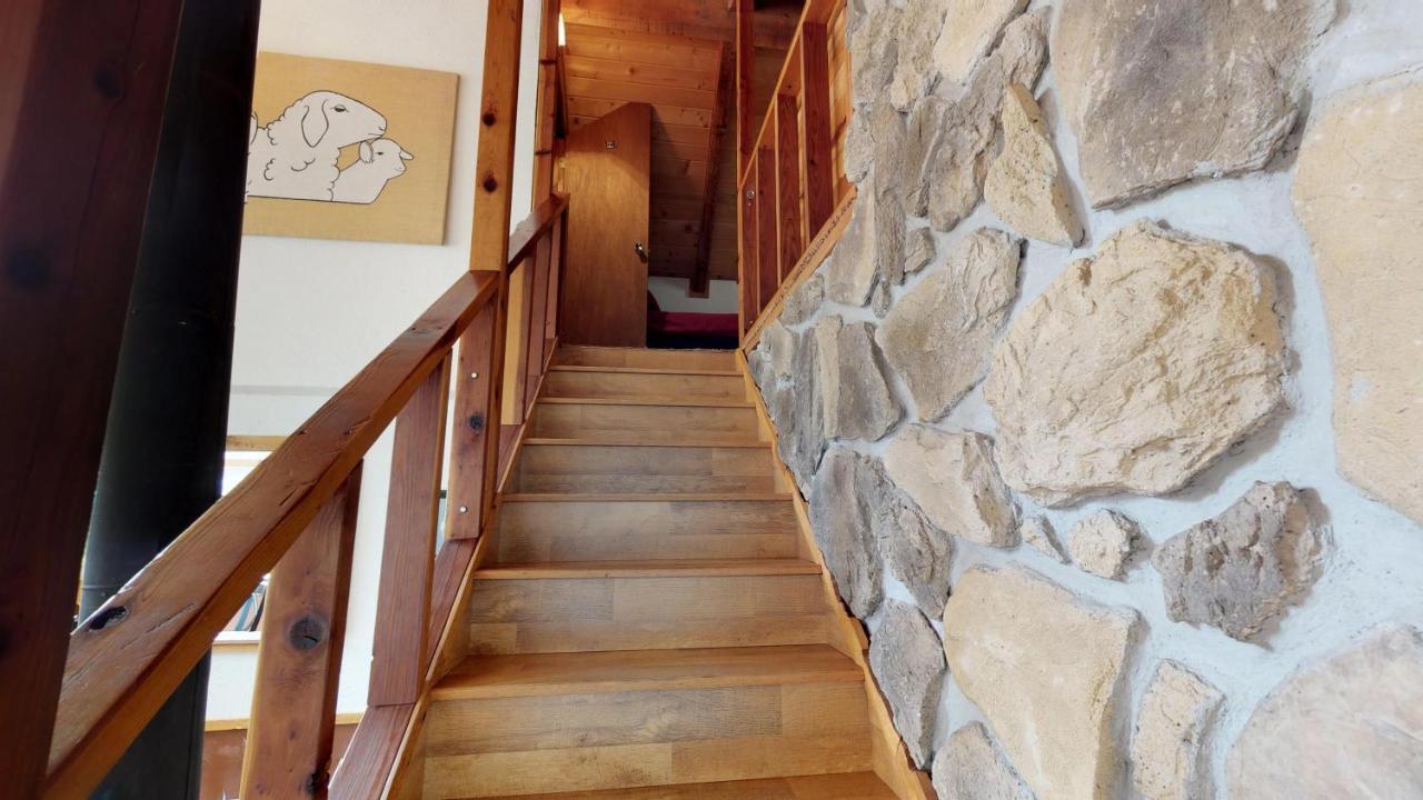 Birdwell Sheep Camp In Upper Valley With High Speed Wifi Red River Bagian luar foto